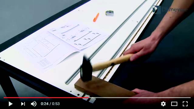 Einbau einer Kunststoffschiene